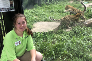 junior-zoo-keeper-with-amur-cubs